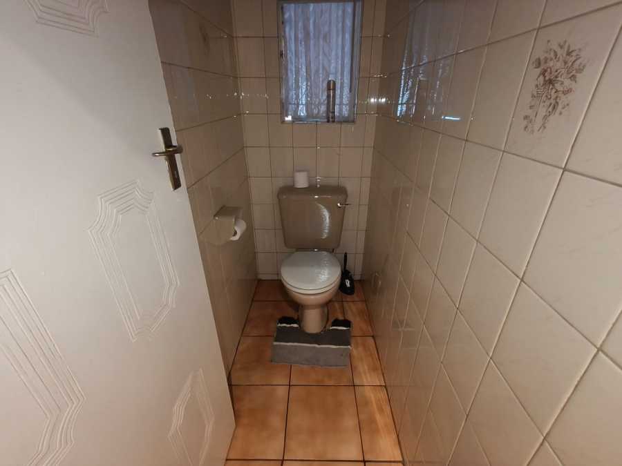 4 Bedroom Property for Sale in Safari Gardens North West